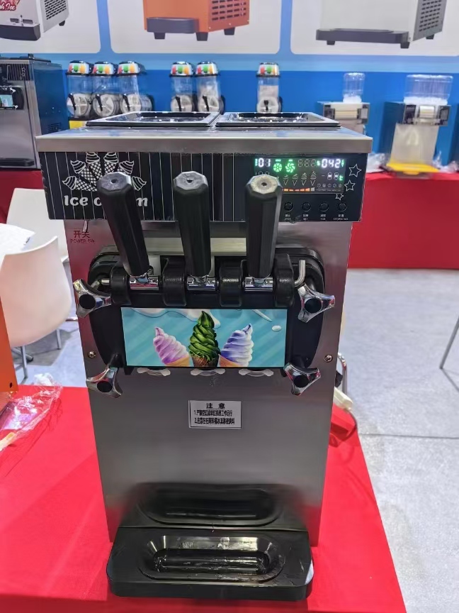 ICE CREAM MACHINE (8).jpg